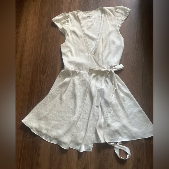 Wilfred Madamoiselle Ivory Satin Wrap Dress - Picture 2 of 3